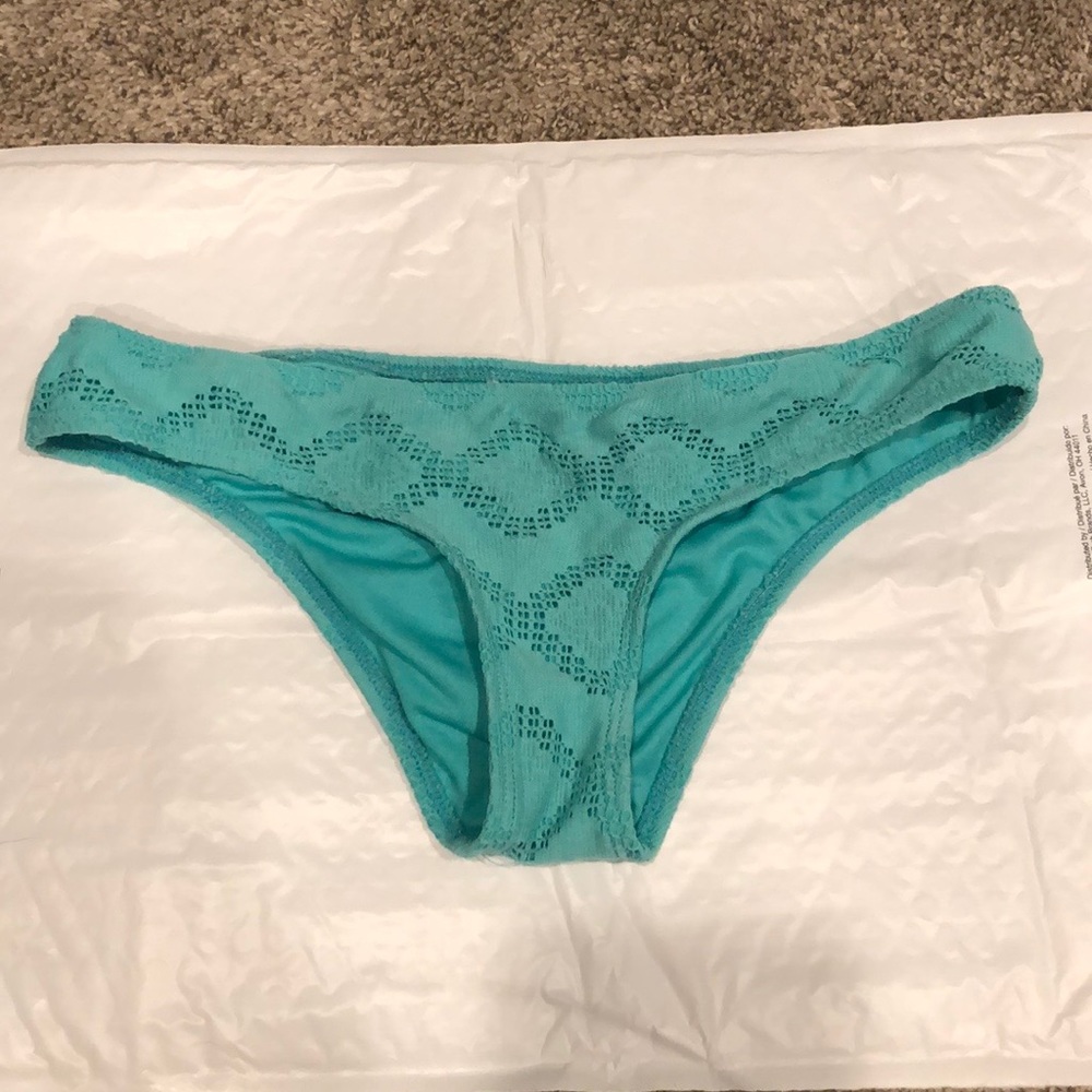 Roxy turquoise swim bottoms size small